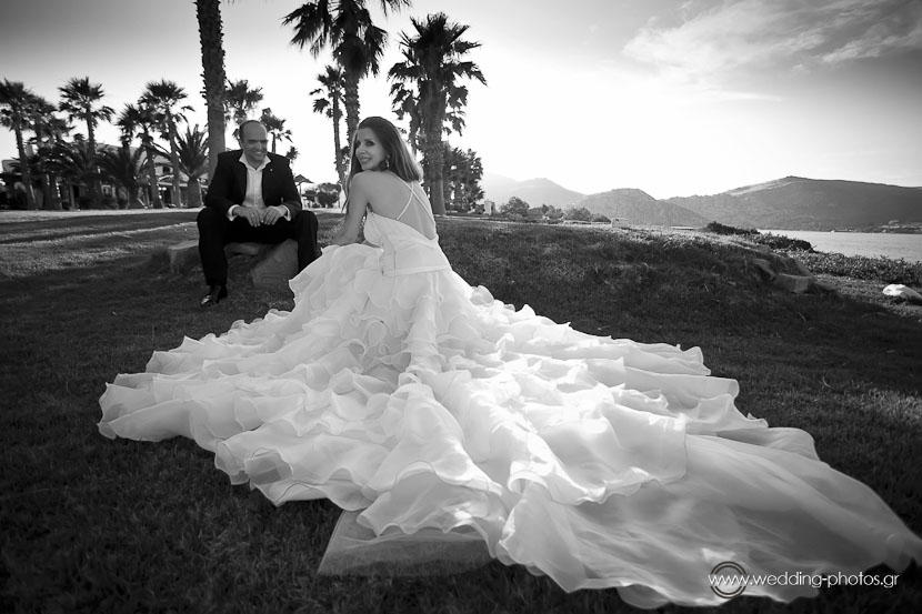 on location pro wedding photography in santorini