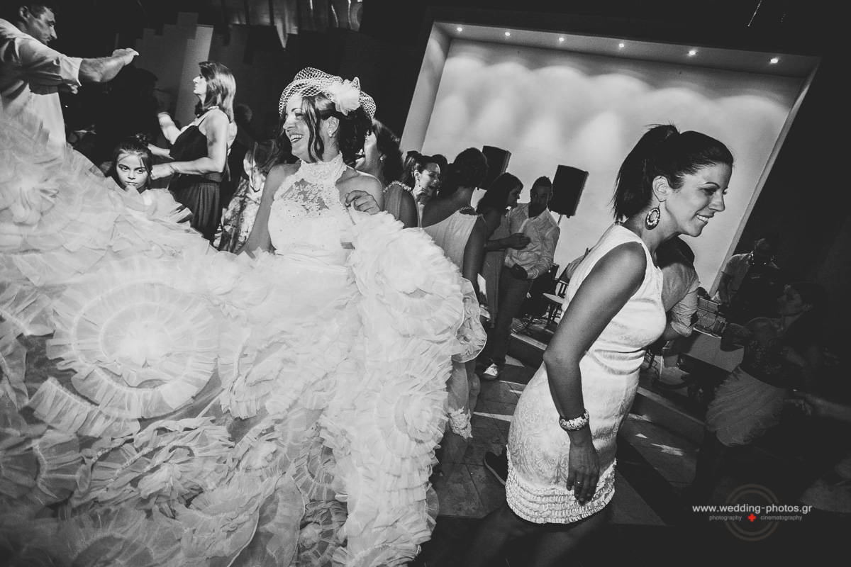 157-ΓΑΜΗΛΙΑ-ΔΕΞΙΩΣΗ