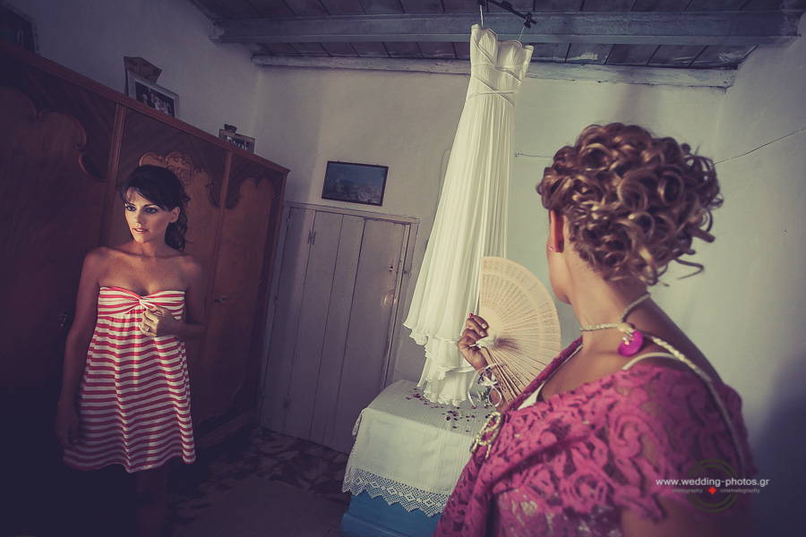 154 WEDDING PHOTOS BRIDE PREPARATION