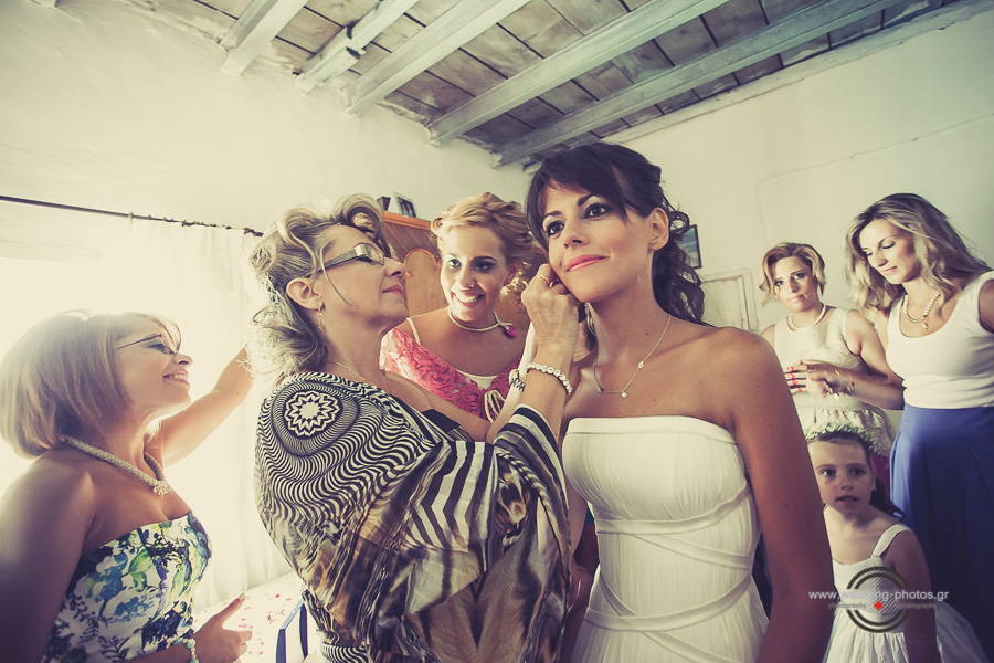 168 WEDDING PHOTOS BRIDE PREPARATION